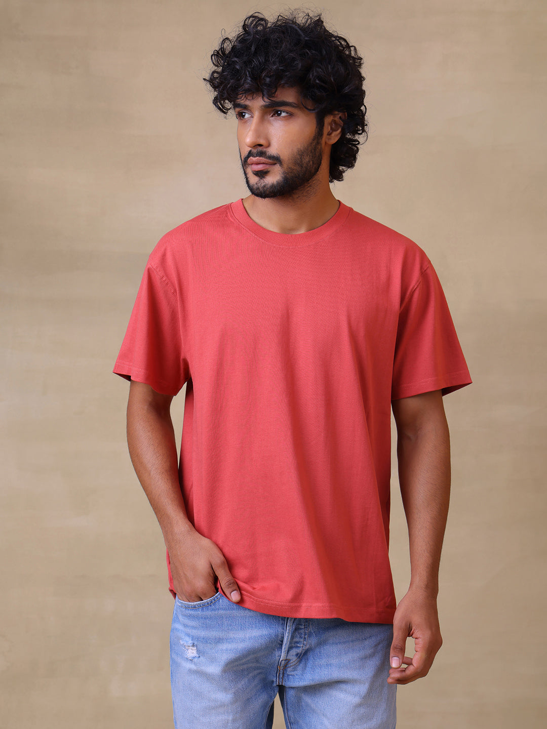 CLASSIC OVERSIZED TSHIRT