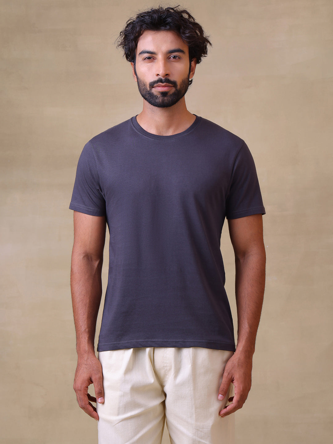 CLASSIC CREW NECK TSHIRT